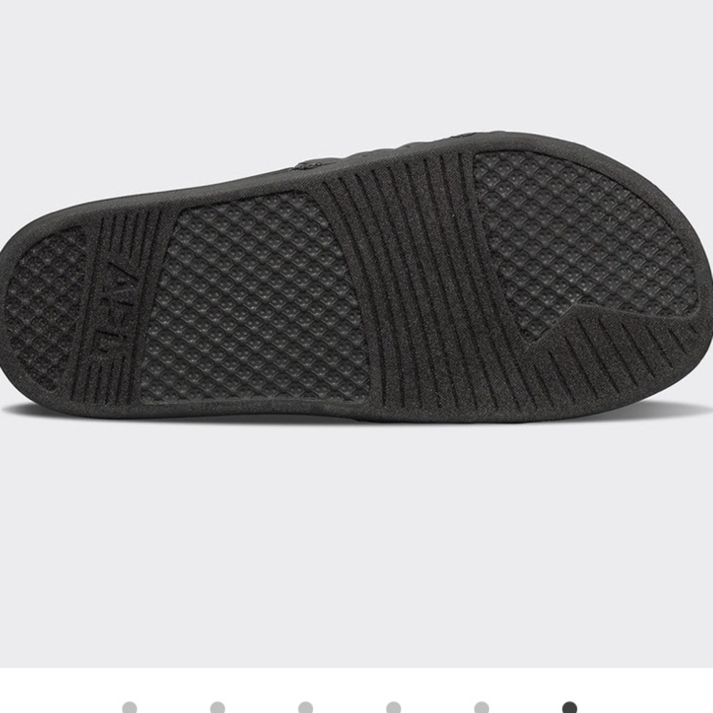 APL Lusso Black Nappa Quilted Leather Slides - Picture 5 of 13